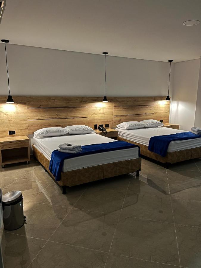 Hotel California City Medellín Kültér fotó