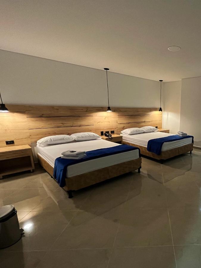 Hotel California City Medellín Kültér fotó