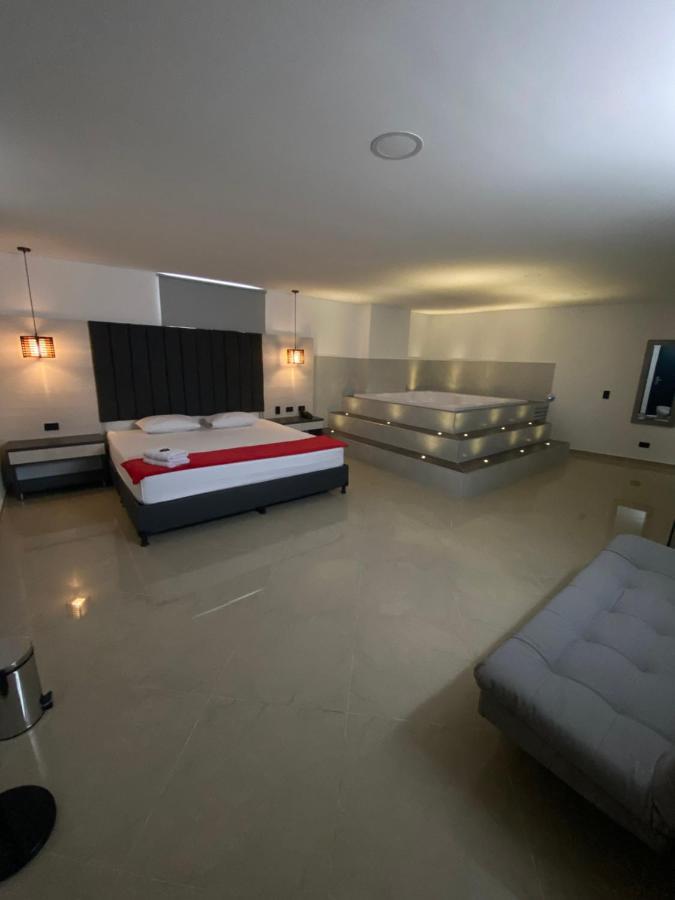 Hotel California City Medellín Kültér fotó