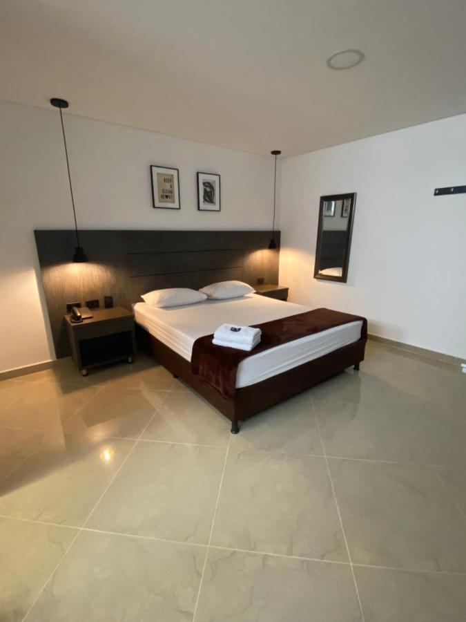 Hotel California City Medellín Kültér fotó