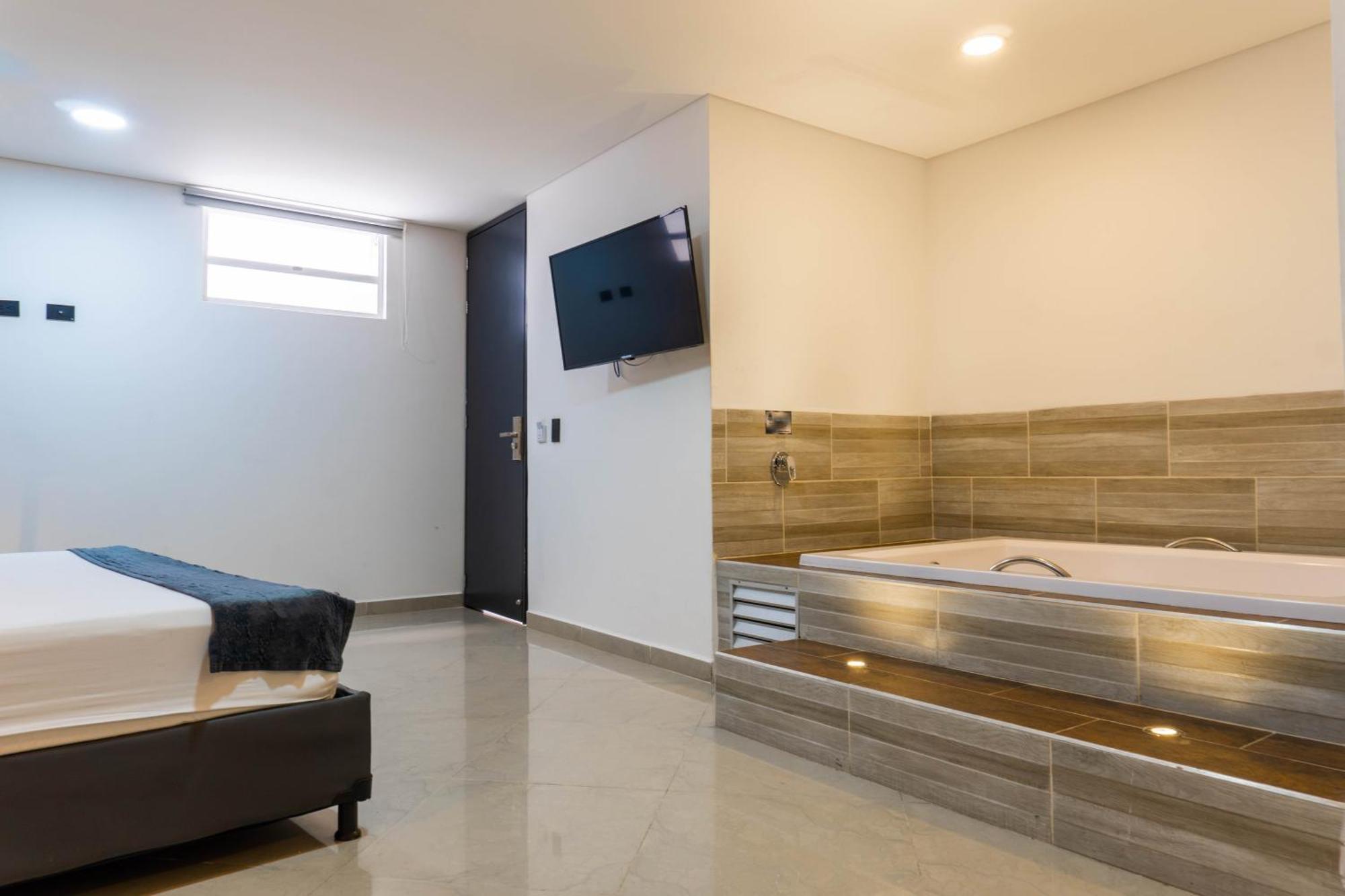Hotel California City Medellín Kültér fotó
