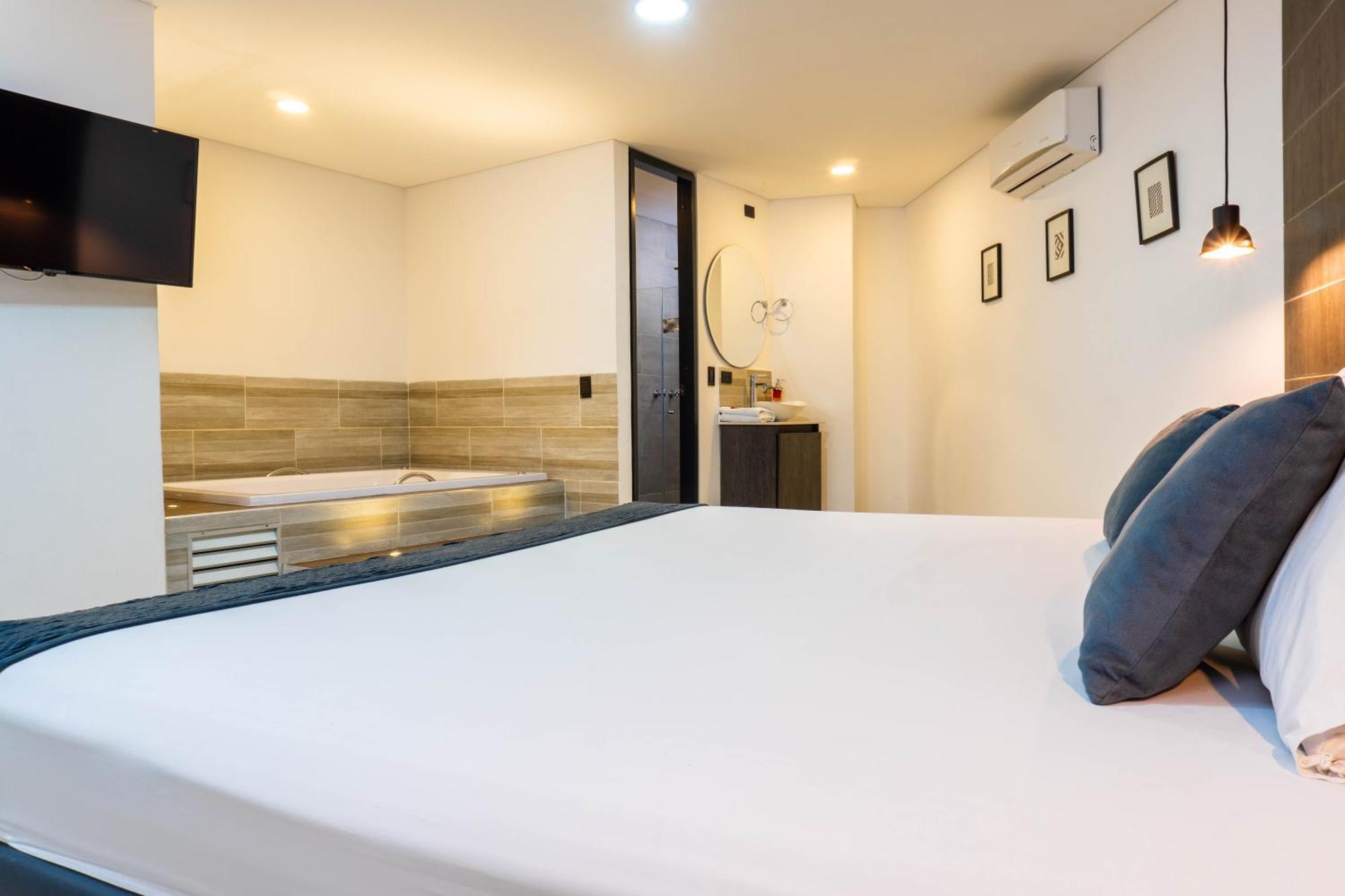 Hotel California City Medellín Kültér fotó
